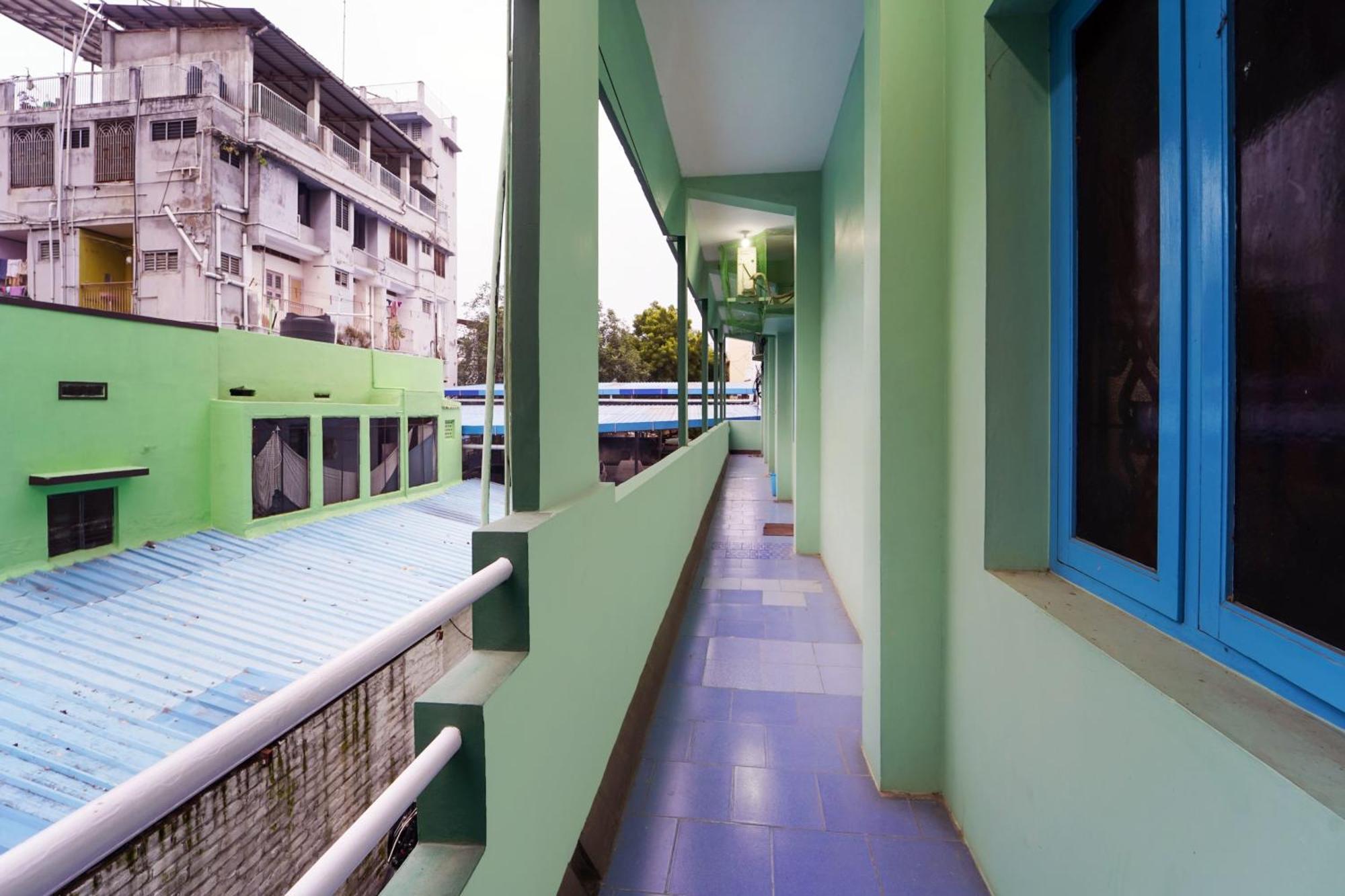 Hotel O Sri Sivasakthi A/C Lodge Sivakasi Екстер'єр фото
